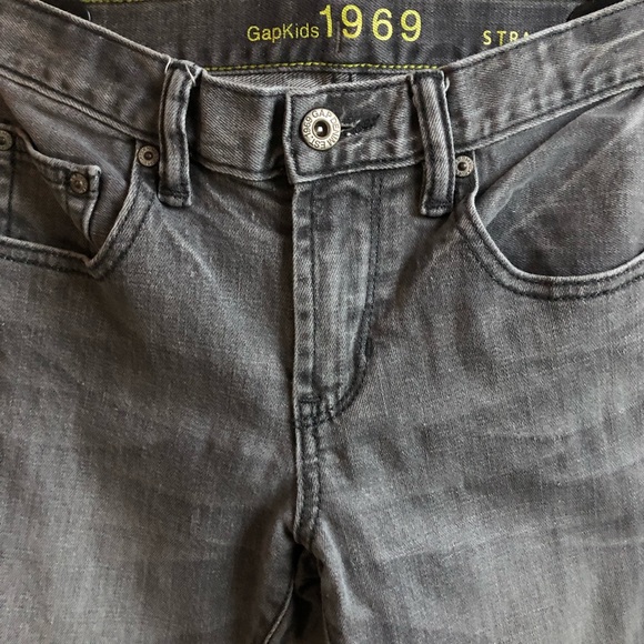 EUC GapKids Straight Fit Jeans - Picture 4 of 6